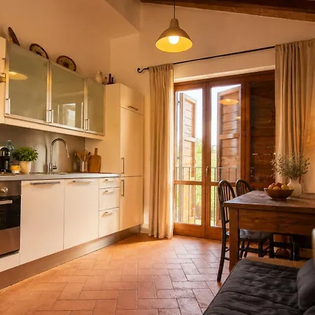 We Umbria Apartment Collazzone
